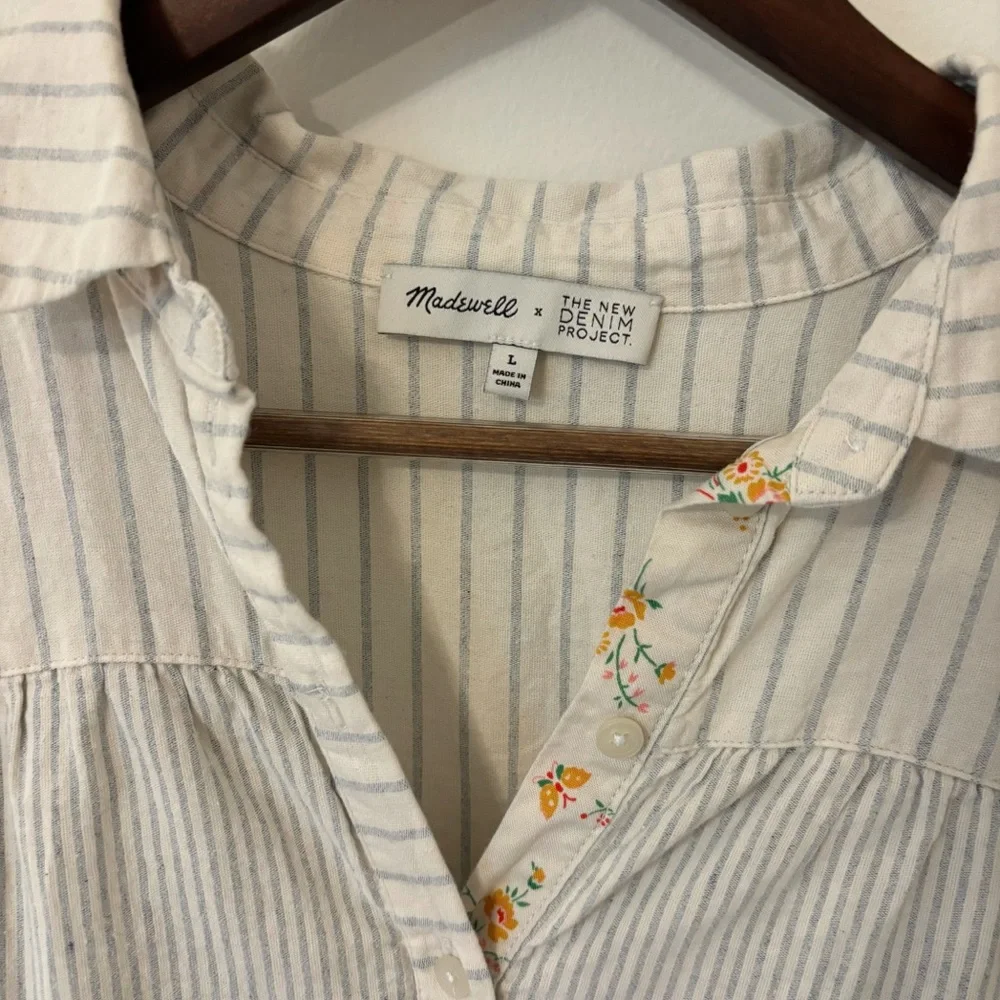 Madewell - Striped Button-Up Short Sleeve Babydoll Style Blouse - Picture 2 of 8